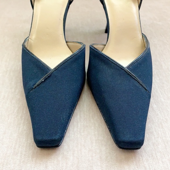 Stuart Weitzman Blue Pointed Slip On Heels sz 5 - Picture 5 of 9